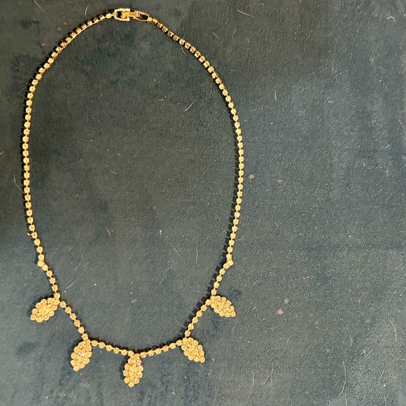 Silver Leaf Pendant Necklace with Dainty Chain - Picture 6 of 8